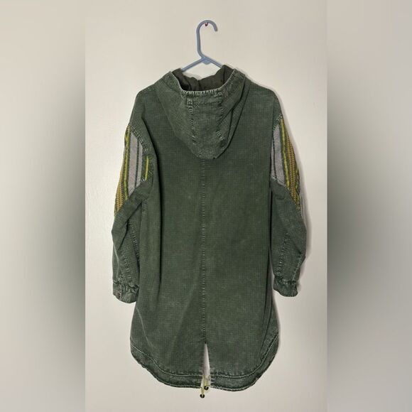 NWT Pilcro Utility Anorak jacket. Medium - Picture 6 of 6